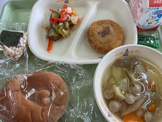 「みらいりんぞう」の好きなもの給食