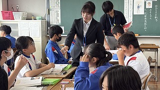 揺れる主人公の心に寄り添う 実習生と考える自分で行動する意味