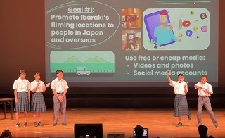 映画ロケ地活用を提案 3年生5名が堂々の発表
