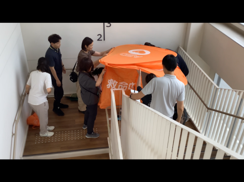 職員研修 AEDシミュレーション研修